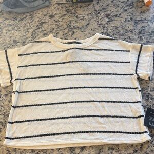 Lulus White and Black Knit Top Size Small NWT